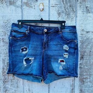 Maurices Distressed Denim Jean Shorts Size 20 Plus High Rise Blue Cutoff